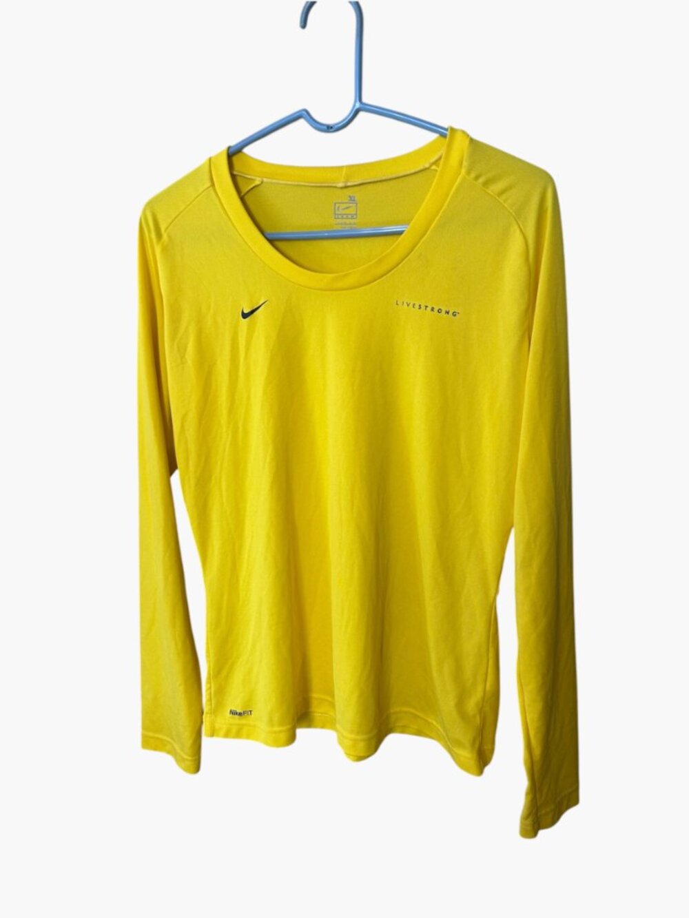 Nike Livestrong Women’s XL Yellow Long Sleeve Athletic Shirt Nike Fit Dry Y2K - Picture 3 of 6